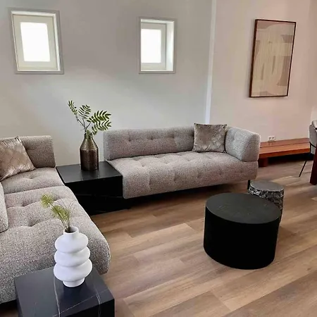 New Oirschot-eindhoven Crown *