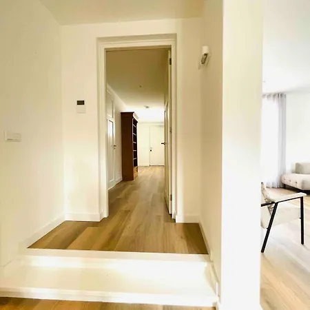 New Oirschot-eindhoven Crown * Oirschot