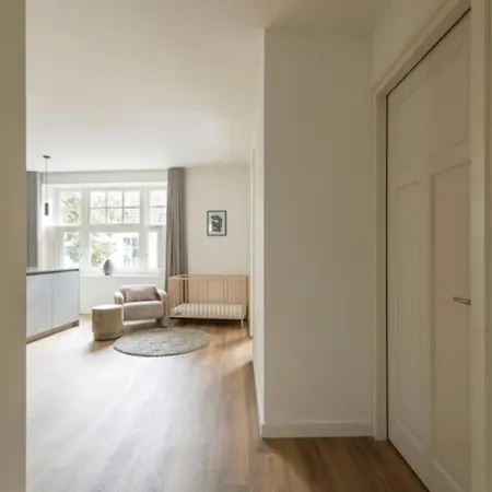 New Oirschot-eindhoven Crown Oirschot