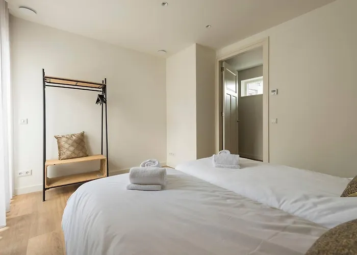 New Oirschot-eindhoven Crown Oirschot