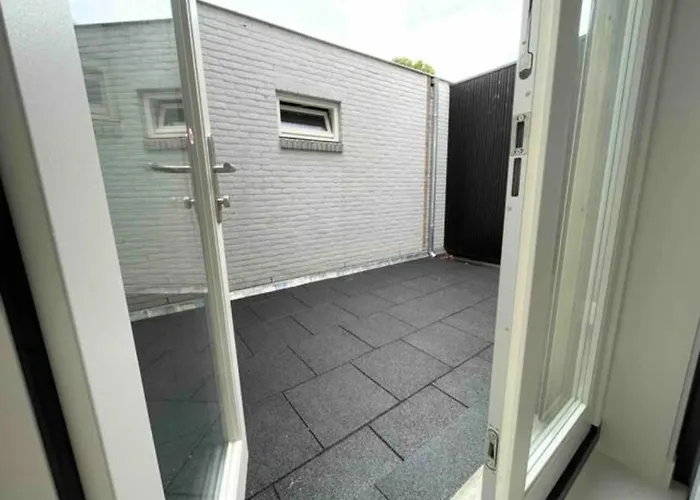 New Oirschot-eindhoven Crown *