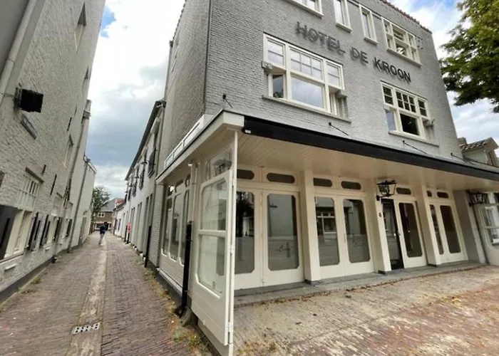 New Oirschot-eindhoven Crown Oirschot